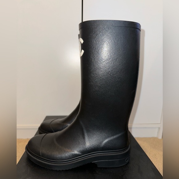 Chanel Rainboots size 38 - Black - Picture 5 of 14